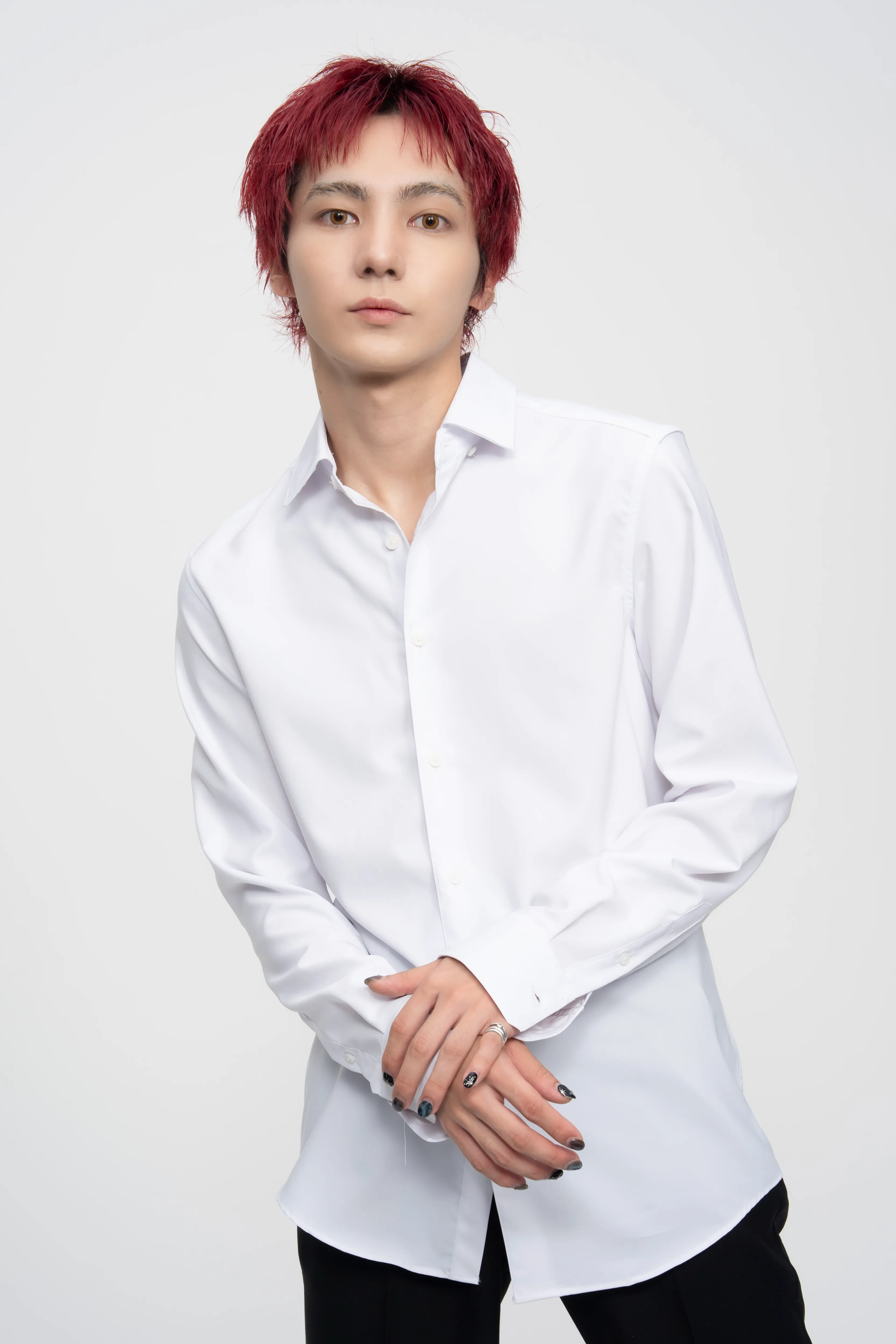 緋田功哲郎役 栗原流星